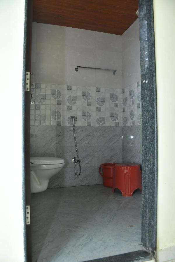 Hotel Kalika Residency Akalkot Exterior photo