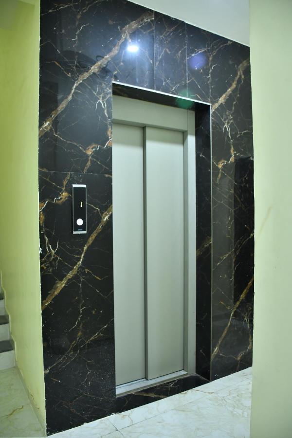 Hotel Kalika Residency Akalkot Exterior photo