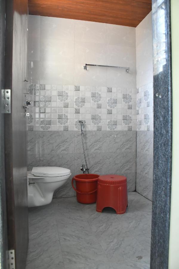 Hotel Kalika Residency Akalkot Exterior photo